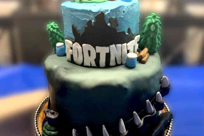 Fortnite Cake