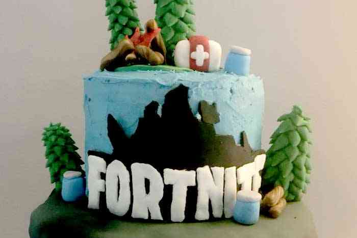 Fortnite Cake