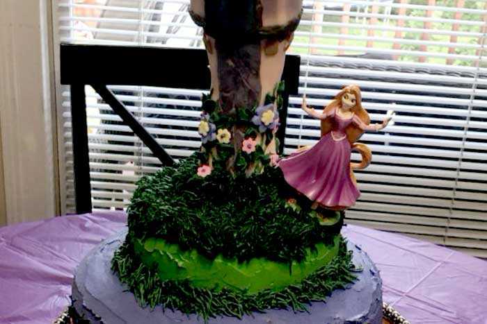 Rapunzel Cake