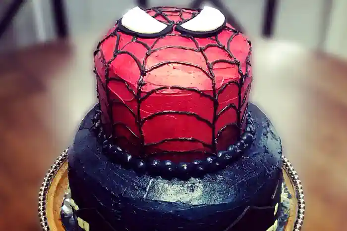 Sabah, Malaysia-March 8 2020 : Spiderman inspired fondant cake art with  black background Stock Photo - Alamy